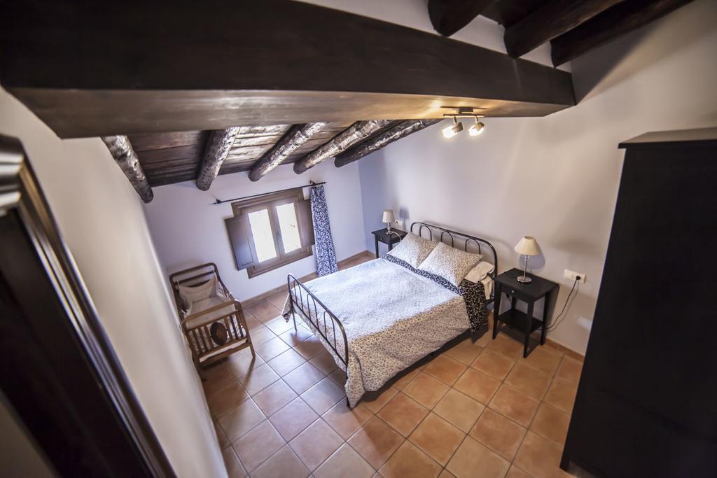 Apartamentos Cine Capicol Albarracín Esterno foto