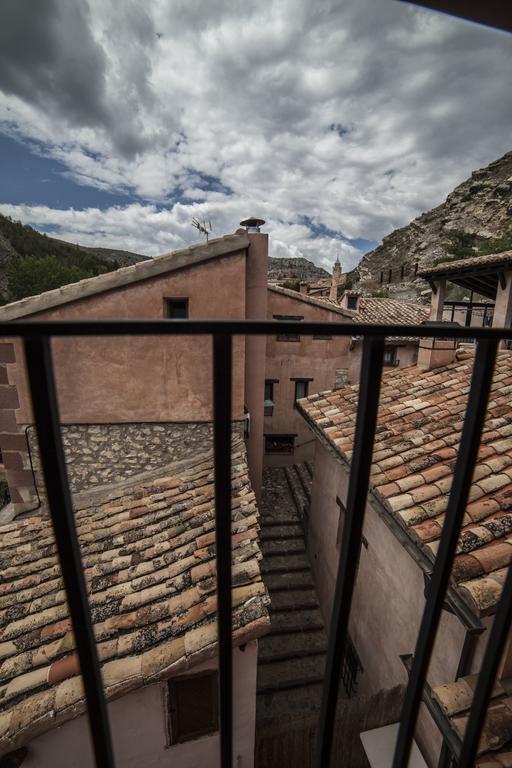 Apartamentos Cine Capicol Albarracín Esterno foto
